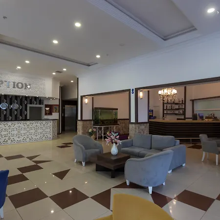 Hotel Maya World 3*